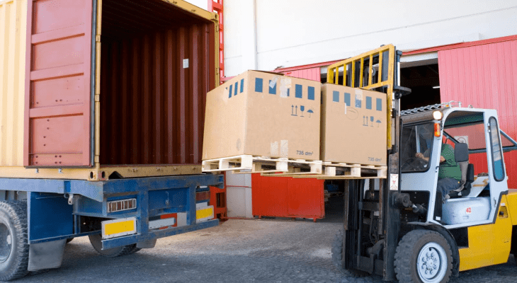 Services 3 Less-than-truckload (LTL) freight delivery service