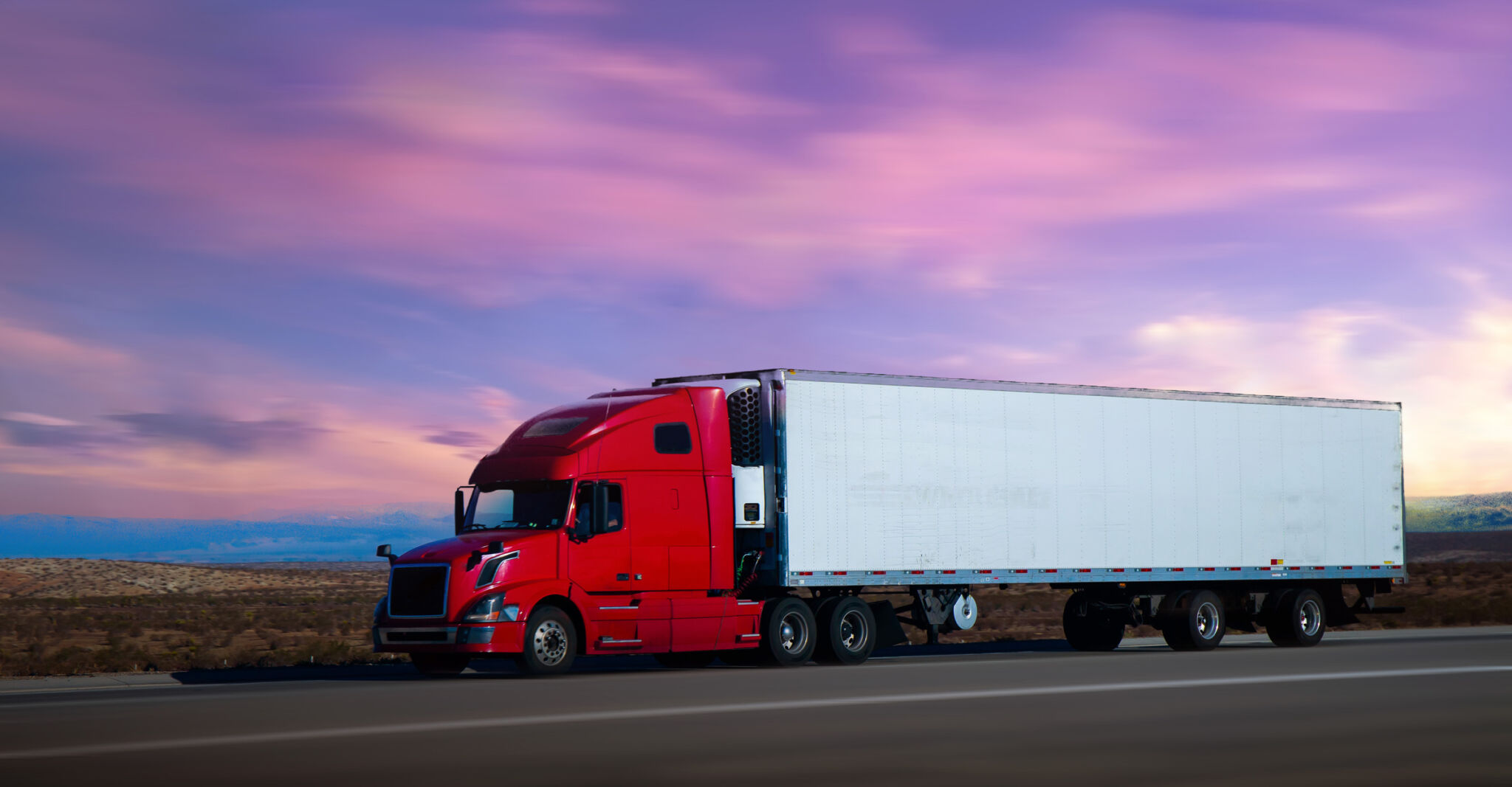 Kargage 4 Dry van freight truck transporting general cargo